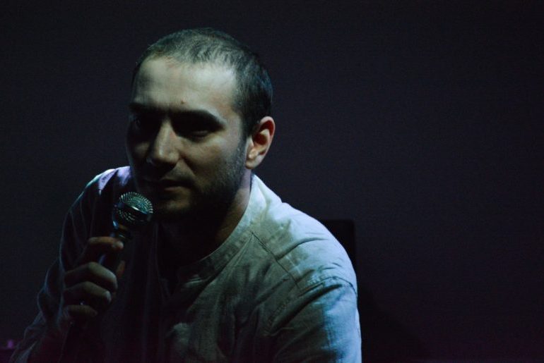 „Maeștrii unei arte muribunde”, de Claudiu Komartin