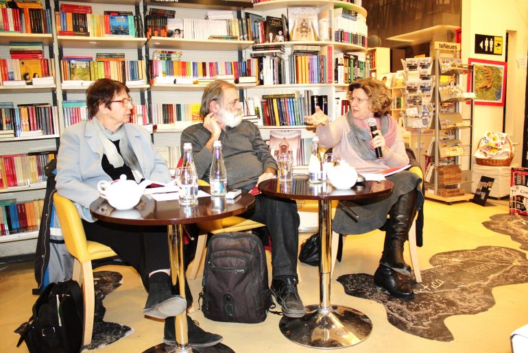 Lansare „Ca din întâmplare, femeie. Regina Cristina a Suediei”, de Dario Fo