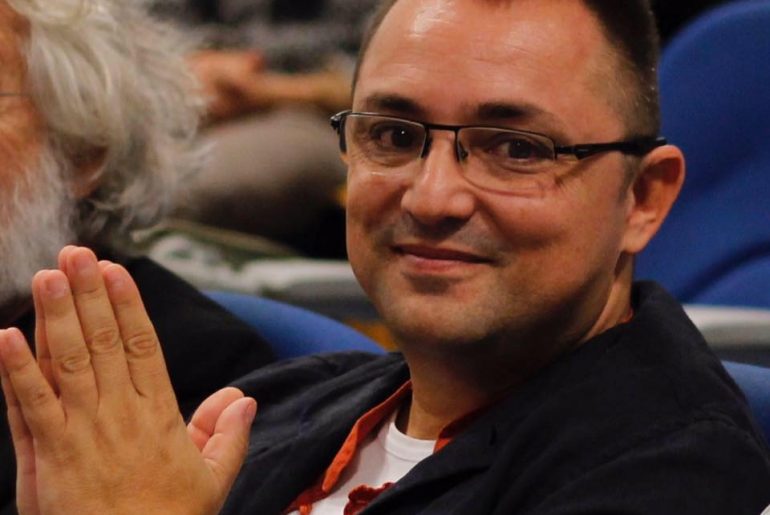 Sâmbăta poetică: „Am făcut dragoste ca să uităm denumirile lucrurilor”, de Gökçenur Çelebioğlu