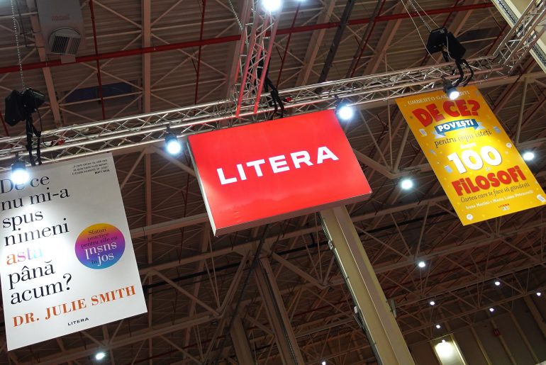 Noutăți: Camille de Peretti, „Necunoscuta din portret”, Editura Litera