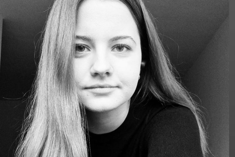 Poșta redacției: patru poeme în proză de Ana Vieru