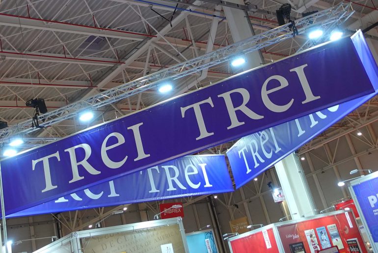 De la conflict la reconectare, în „Conflictul dintre noi. Atunci când iubirea renaște din criză”, cea mai recentă carte semnată de Domnica Petrovai