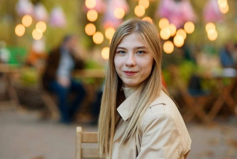 Recomandată de Dumitru Crudu: Cătălina Boris Balan – grupaj de poeme