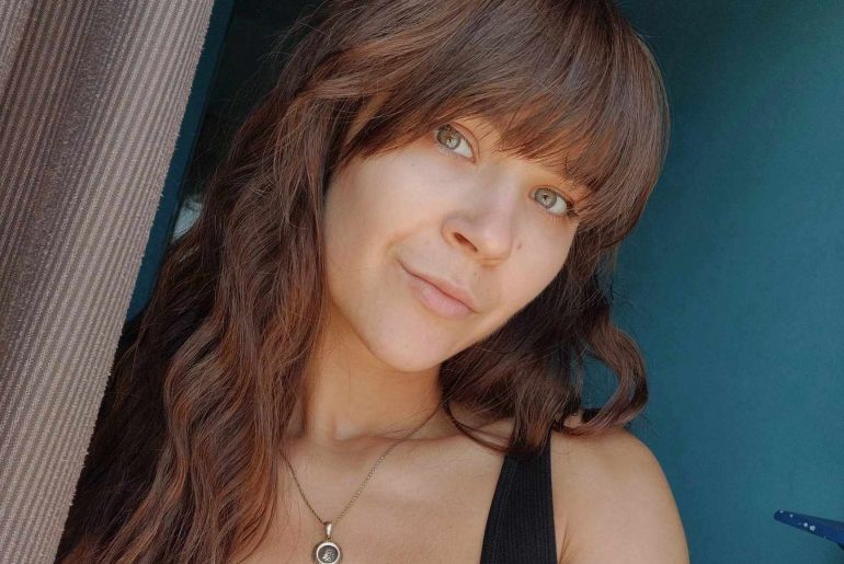 Poșta redacției: Patru poeme de Ioana Scorțanu