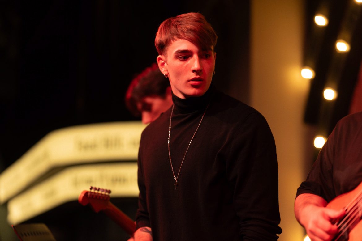 Poșta redacției: cinci poeme de Ștefan Tudor Baciu