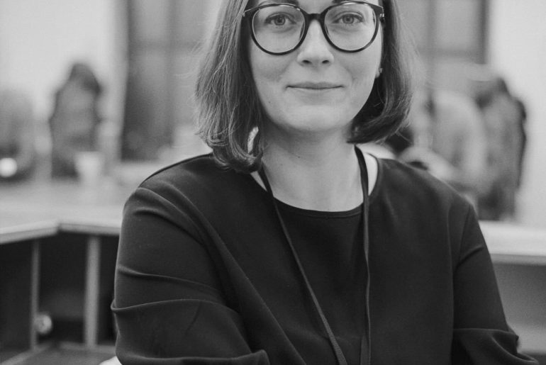 Poșta redacției: două poeme de Giorgia Harasim